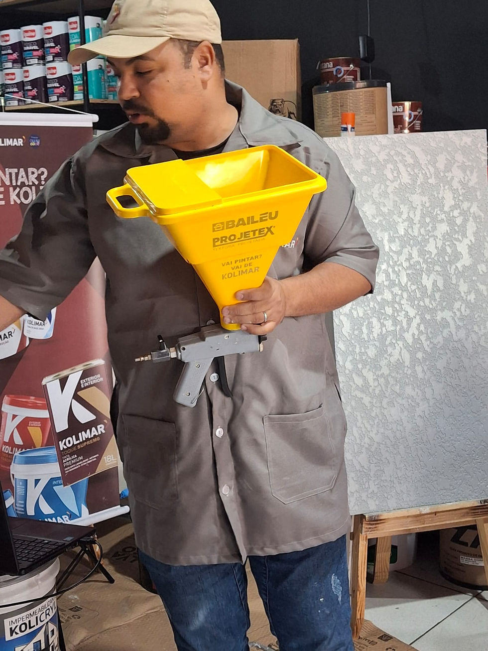 Treinamento de Textura Projetada ABRAPP, Kolimar Tintas e Loja Brother Tintas para Pintores do Rio de Janeiro
