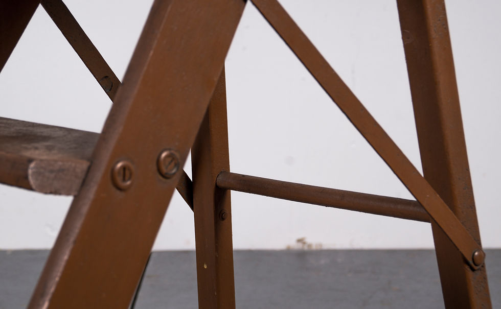 Thumbnail: STOOL