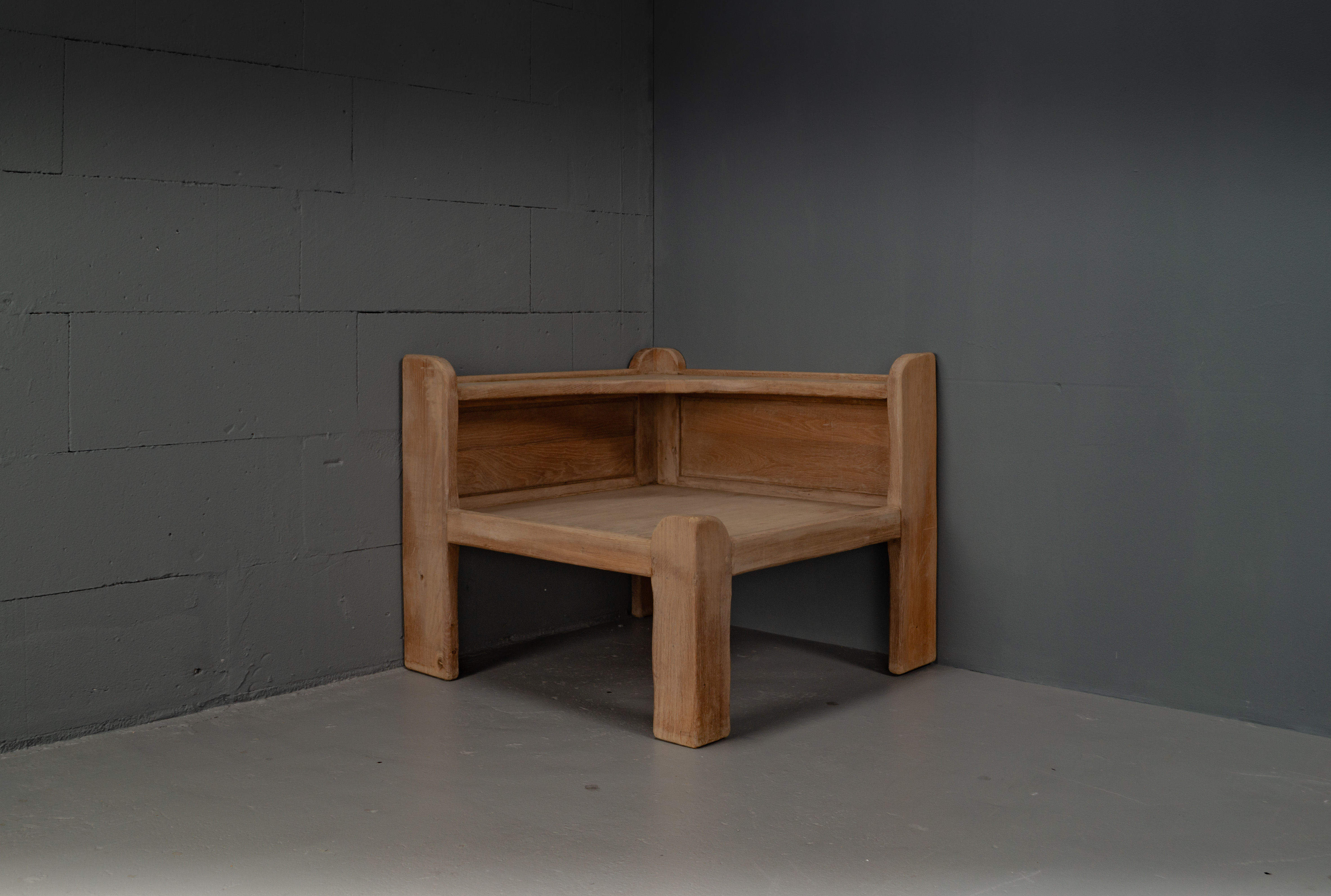 BRUTALIST TABLE IN OAK WOOD 1960S​​​​​​​