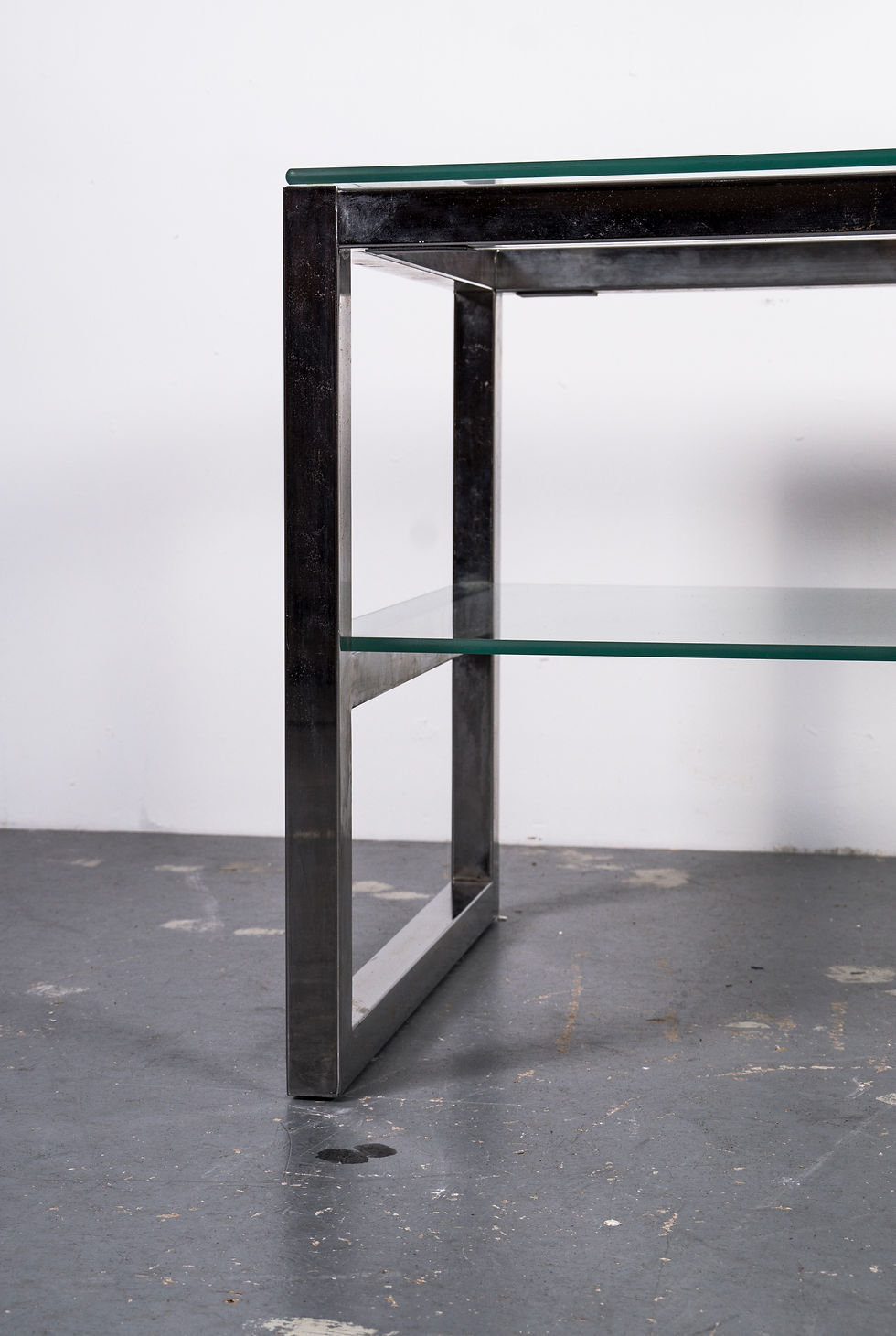 Thumbnail: CHROME TABLE
