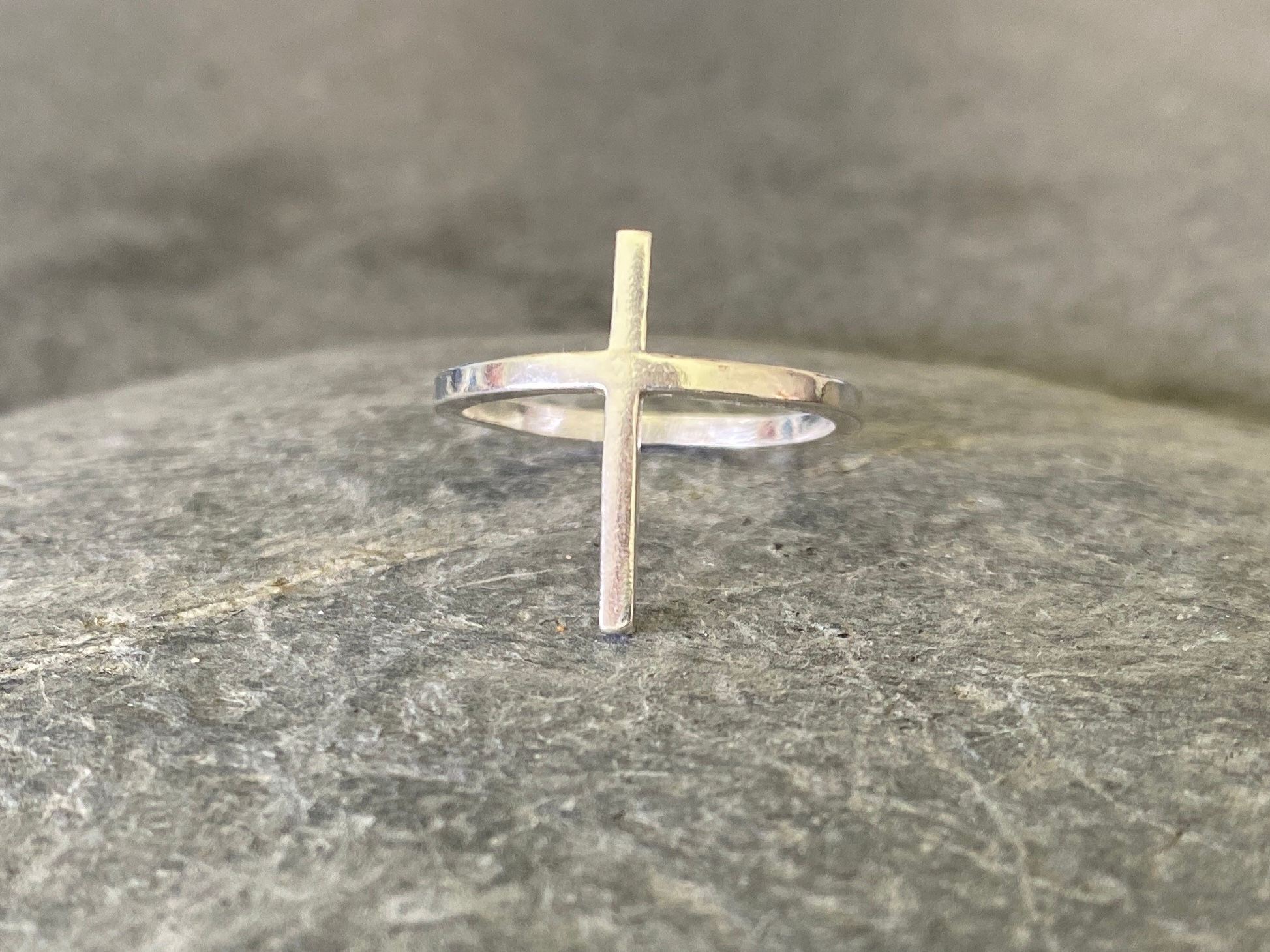 Cross Ring