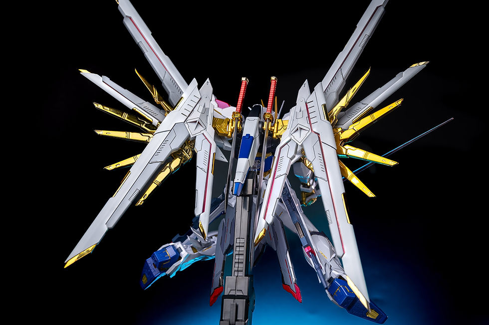 縮圖：[特別訂購] 紅蓮工坊 1/100 強襲自由 Strike Freedom Gundam 飛行背包 組裝模型 (不包主體模型)