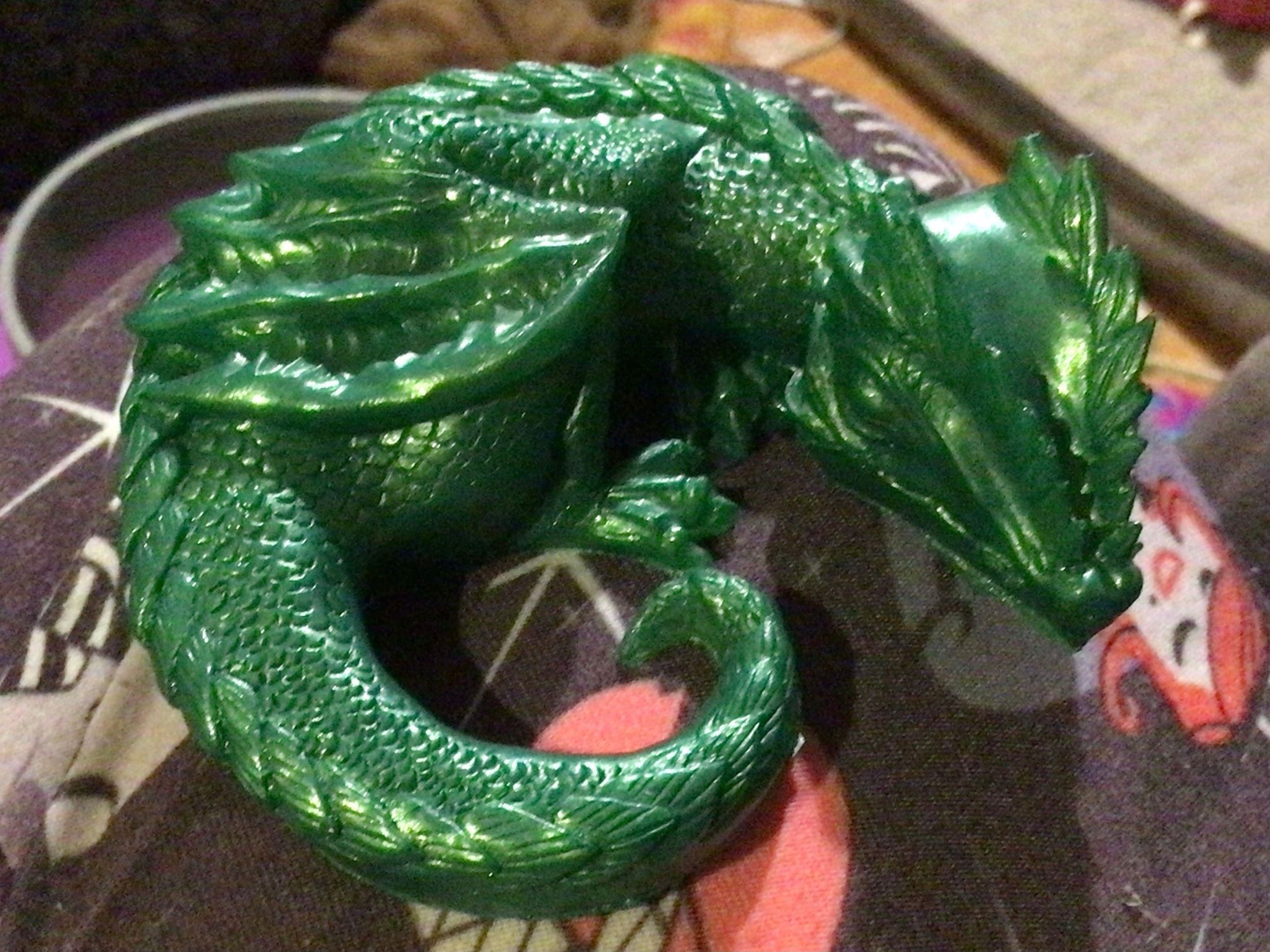 Adult dragon, sleeping dragon