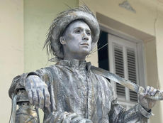 HISTORICA PRESENTACION DE LAS ESTATUAS VIVIENTES EN LA CASONA DE LAS ARTES DE PONCE