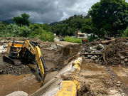 Autoridades municipales trabajan para restaurar puente colapsado en Guayanilla