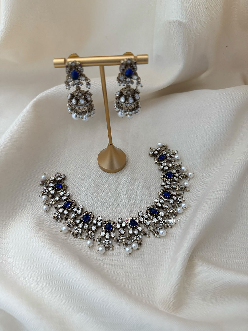 Thumbnail: Vithya necklace 