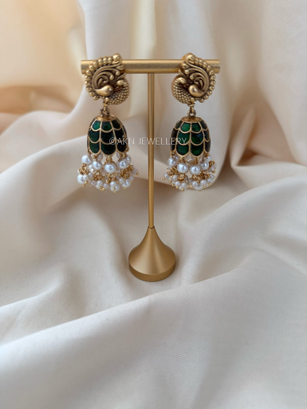 Thumbnail: Babitha jhumka 