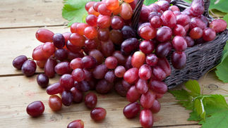 red_grapes.jpg