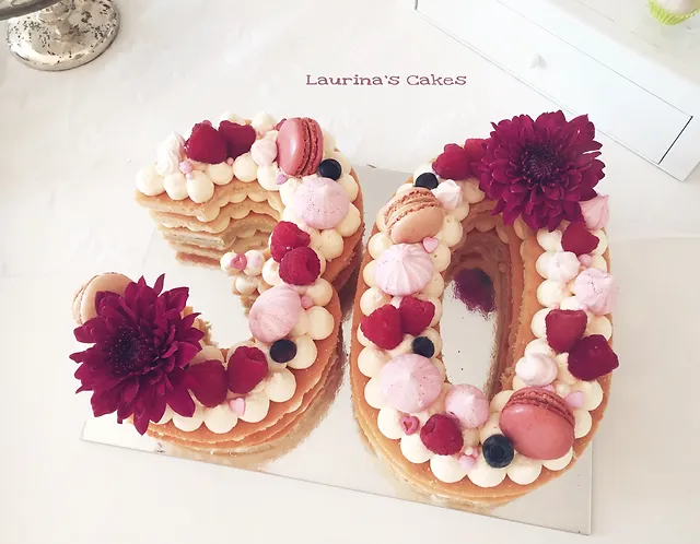torte bestellen schweiz extravagante torten bei laurina s cakes