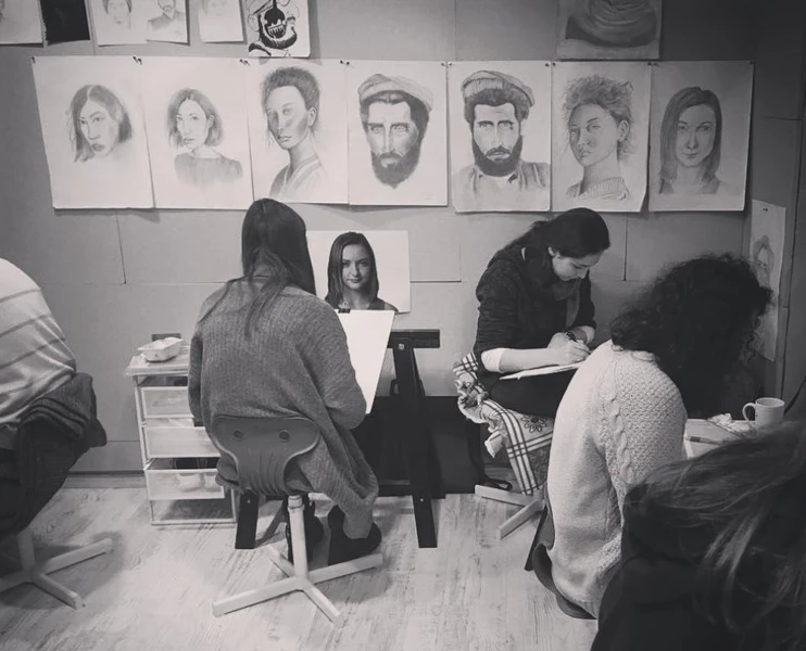 Atölyemizde yetenek sınavına hazırlanan öğrenciler