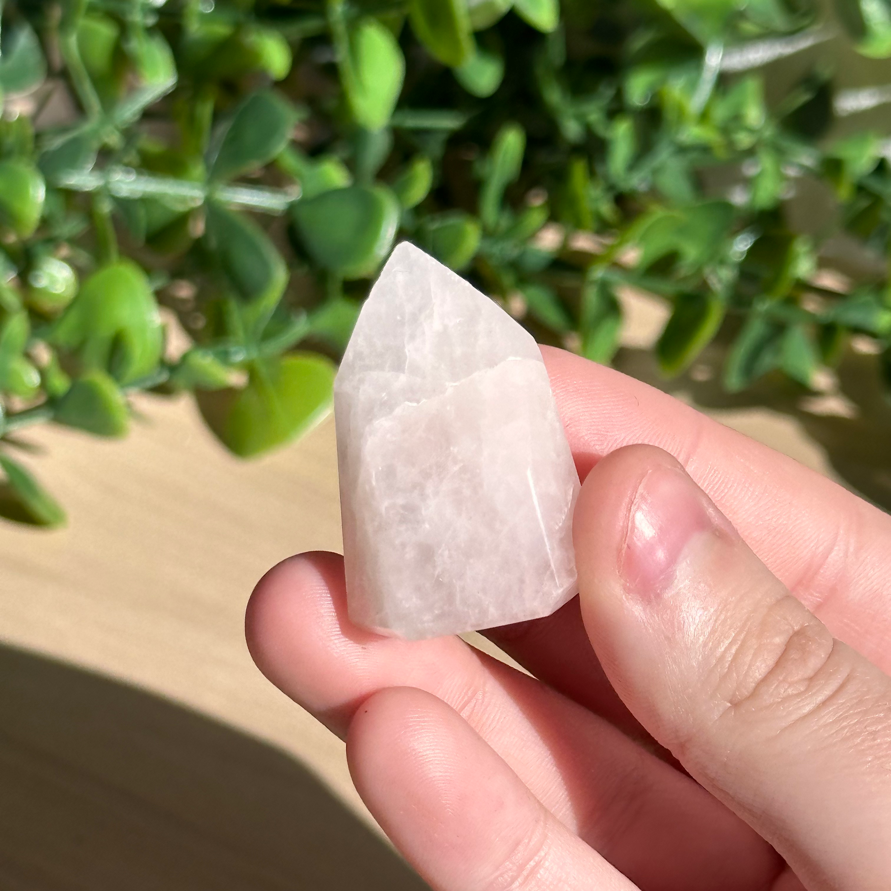 ROSE QUARTZ MINI TOWER 💖