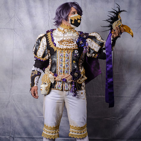 ALA 2022 Masq-16 (1)_edited.jpg