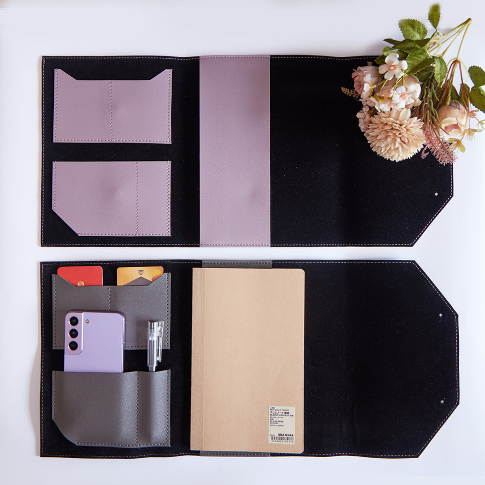 Portfolio organizer, personalized organiser, personalized organizer, multipurpose organizer, travel organizer