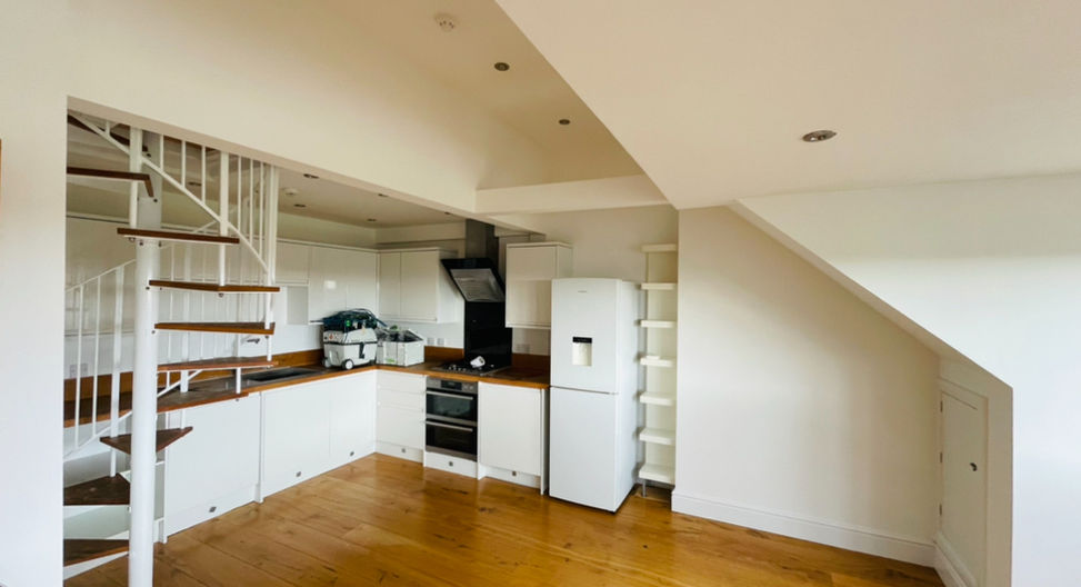 varnish-stains-brighton. jpg