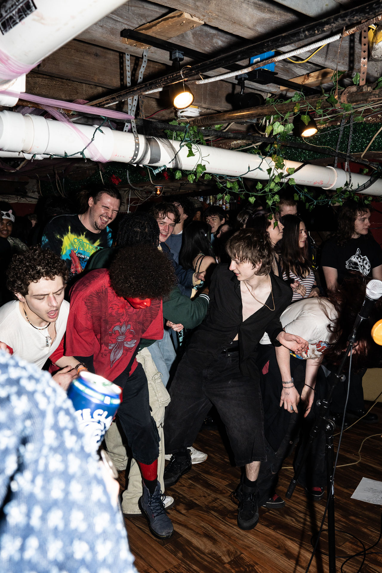Photo by Emma Zoe Polyak for Zany Waves
