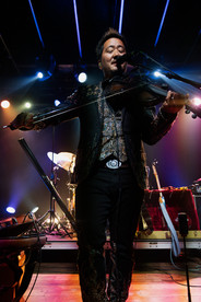 Kishi Bashi | by Amanda Mack for Zany Waves