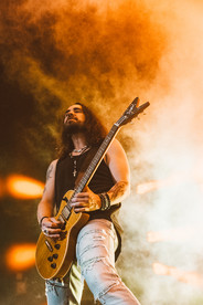 Lindsey Stirling | by Michelle Zigler for Zany Waves