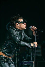Yungblud | by Reagan Austin for Zany Waves