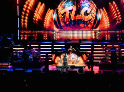 The ’90s Never Left: TLC, Salt-N-Pepa & En Vogue Take Over PNC Bank Arts Center