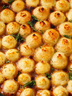 פאי רועים פרגיות ופטריות במעטפת פירה 