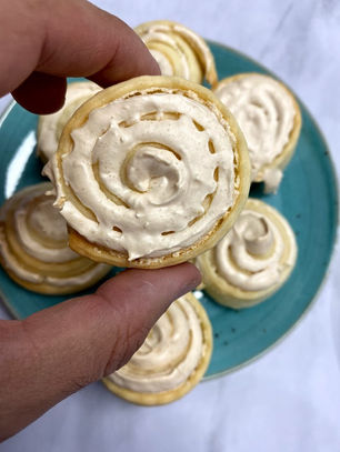 עוגיות שושנים עם קצף וניל מדהימות