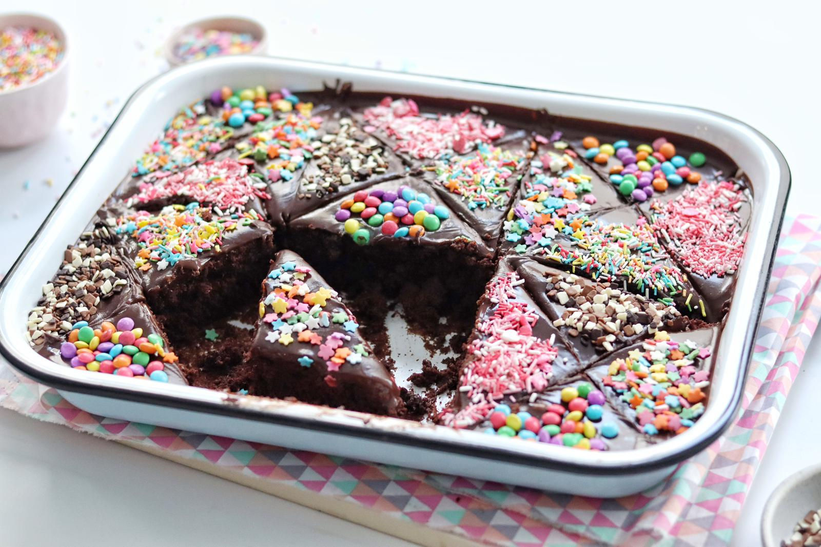 Product: תבנית אמייל ענקית 42/27
