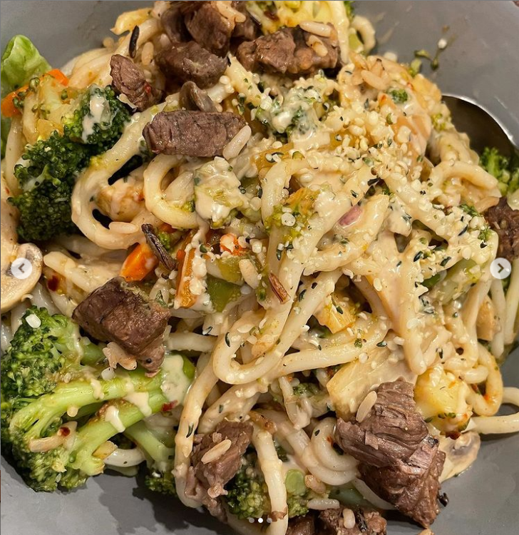 Asiatische Udon NoodleBowl