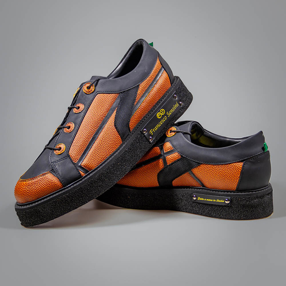 LIMITED EDITION - CUSTOM MADE LOW TOP BASKETBALL SNEAKER