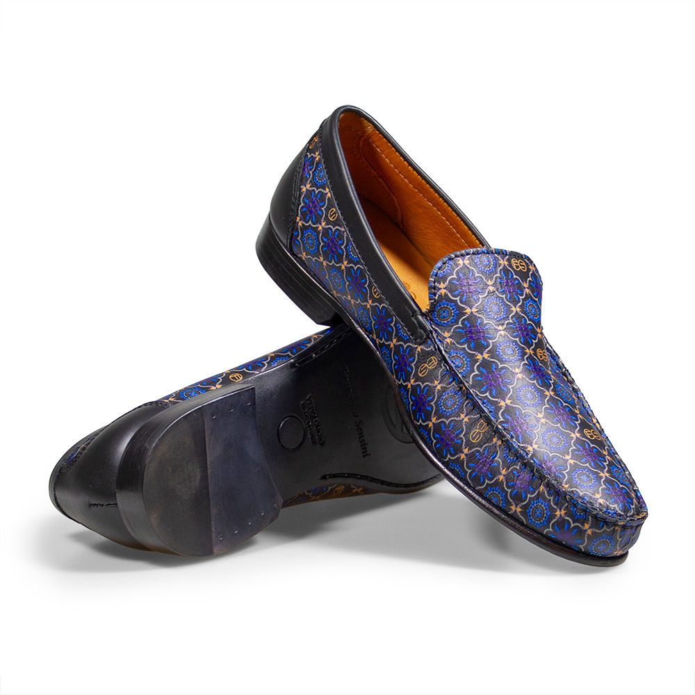 Vietri-Style Loafer - Black - READY