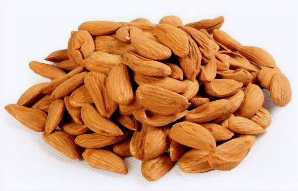 Mamra Badam / Almonds