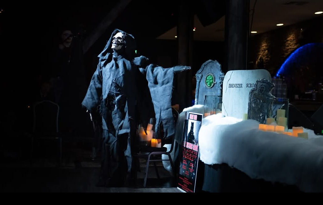 GHOST OF XMAS FUTURE SIGNED BY KEYTHE FARLEY