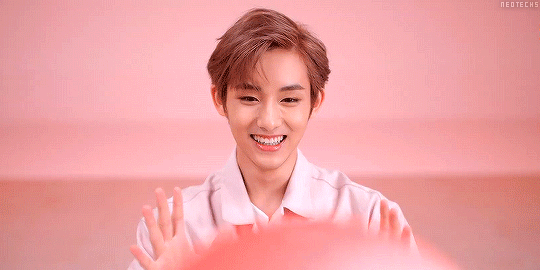 38925c4c86aeba127086312e57b36ec1.gif