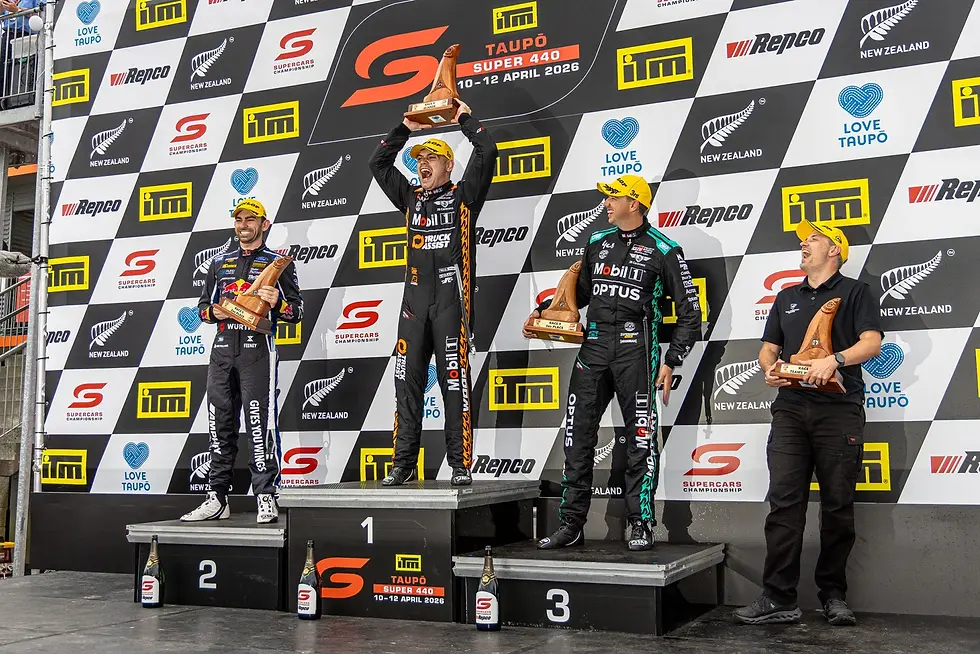 Podium Race 9