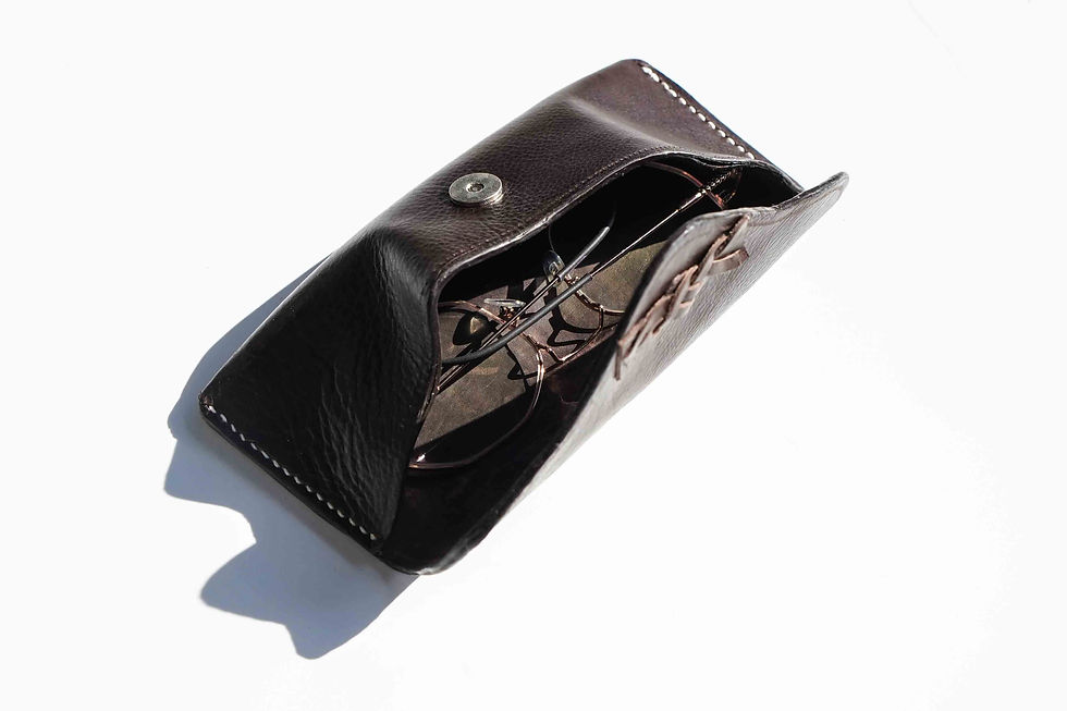 縮圖：意大利小牛皮眼鏡盒