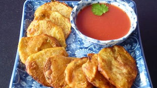 Crispy Bhajia (Knusperige Pakora mit Kartoffeln)