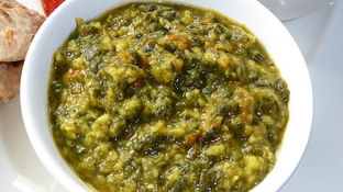 Moong Daal und Spinat Curry