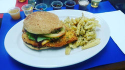 hamburguesa de pechuga de pollo