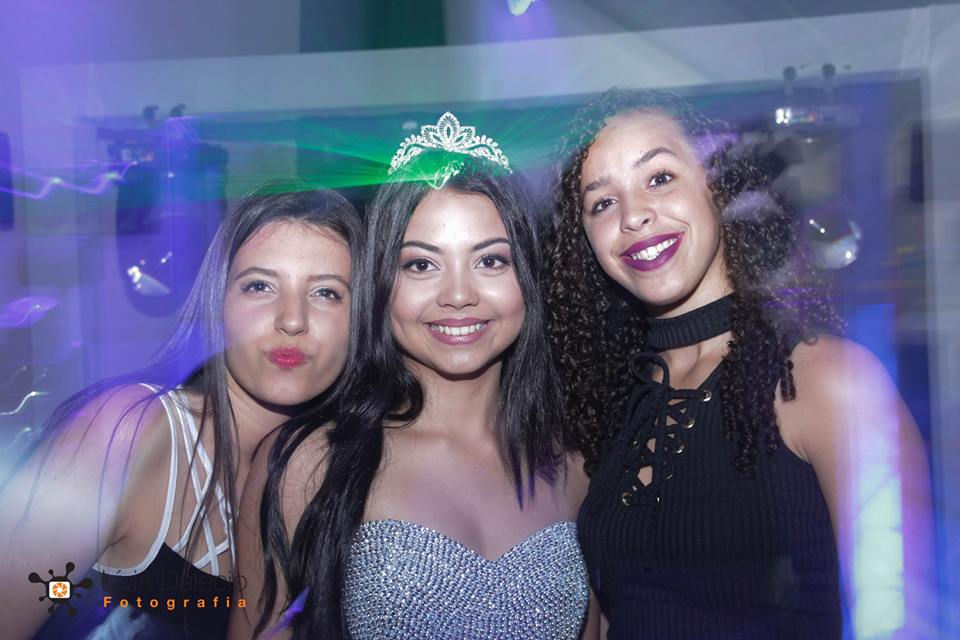 23561505_1585068974880795_43617098550340