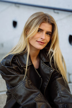 Amelia Hawlata