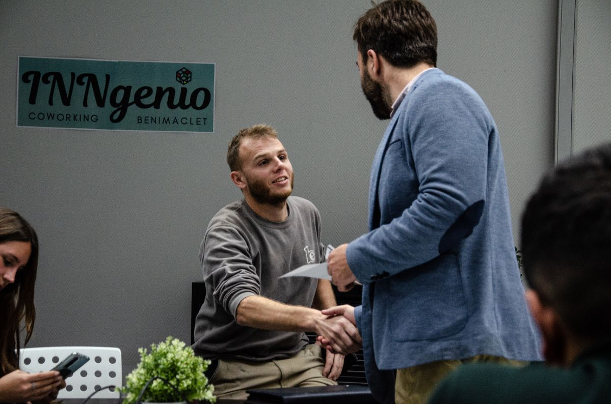 Coworking para startups y equipos en Valencia: cómo escalar tu espacio | INNgenio