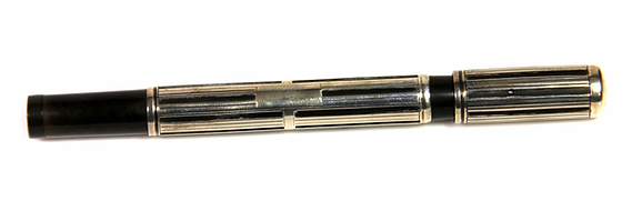Night and day filigree pen