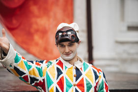 Carnavaldevenise_cielesvoilà