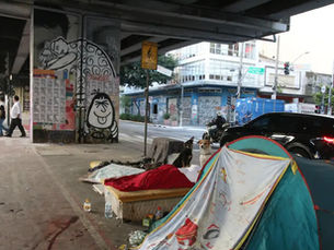 São Paulo concentra 27% de toda população de rua do Brasil, revela estudo da UFMG