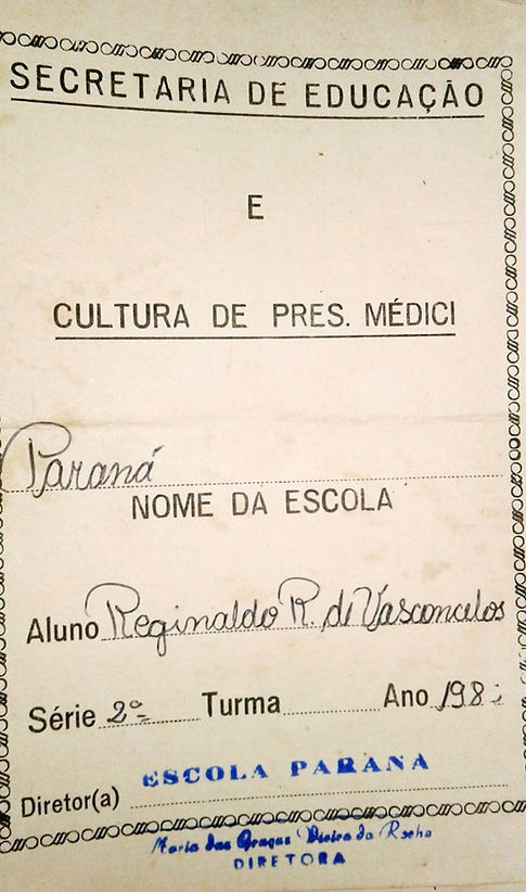 Meu certificado da 2 série ano 1982 estás letras são da professora Leonice Belchior minha
