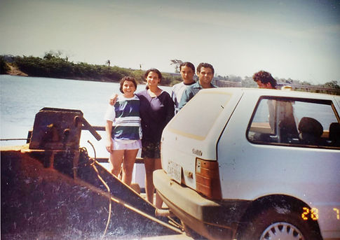 Esse uno é do meu irmão veio de São Paulo em 1996 ele José David Santiago seu filho Alex s