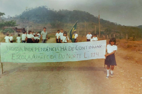 Alunos da Escola Aparecida do Norte - Linha 114 - 3.jpg
