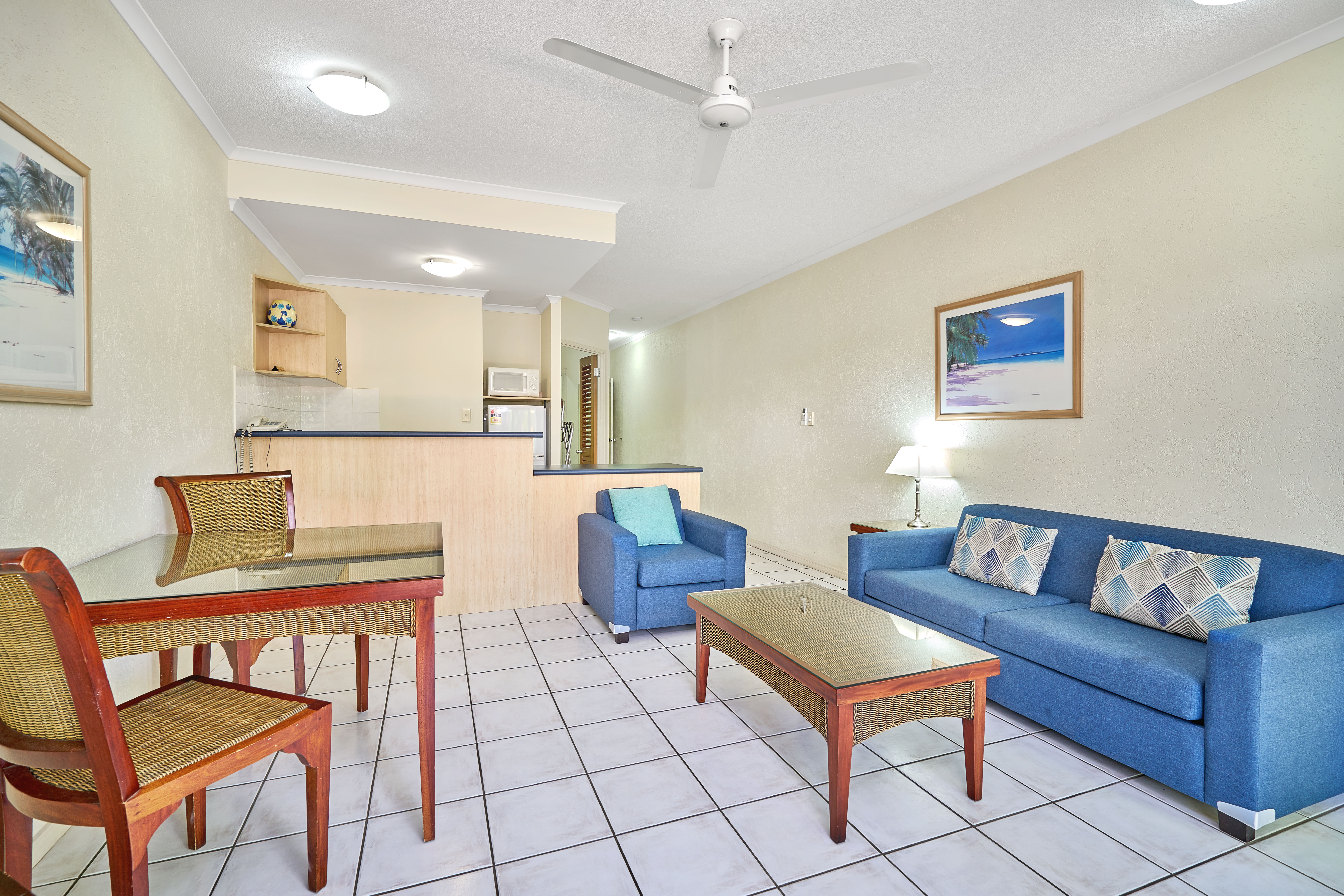 1 Bedroom - Lounge