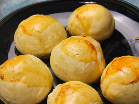 Fluffy Bread Rolls | The Perfect Homemade Bread Rolls