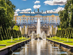 Qatar Airways Launches Scheduled Flights to St. Petersburg