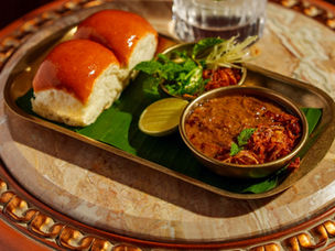 Step Into Realm of Regal Grandeur at Dubai’s Viceroy’s Table